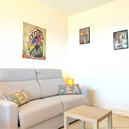 Au Lavandou Avec Terrasse Et Vue - Fr-1-251-237 Apartmán