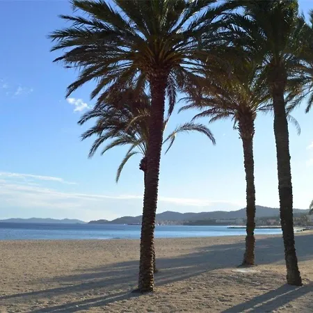 Apartment Au Lavandou Avec Terrasse Et Vue - Fr-1-251-237 Le Lavandou